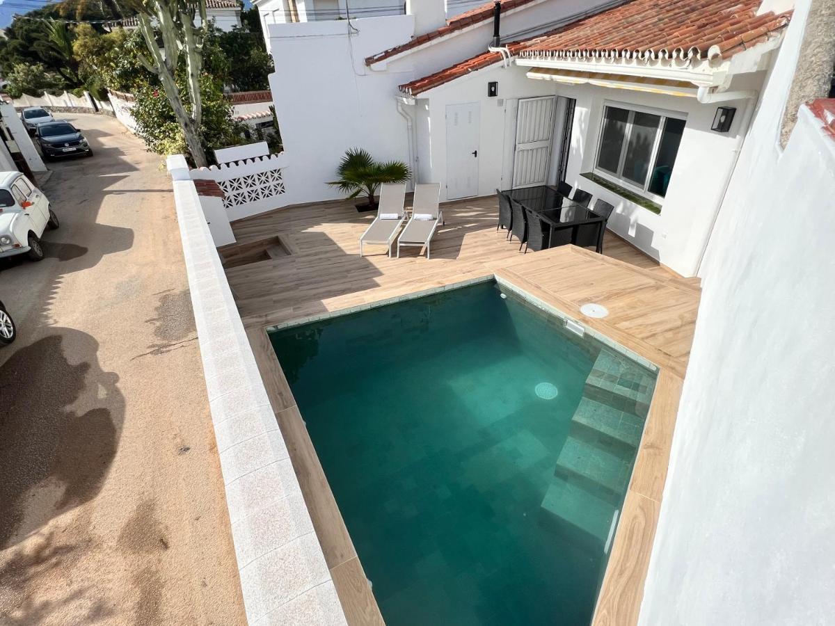 Karibu Beach & Pool Марбелья Экстерьер фото